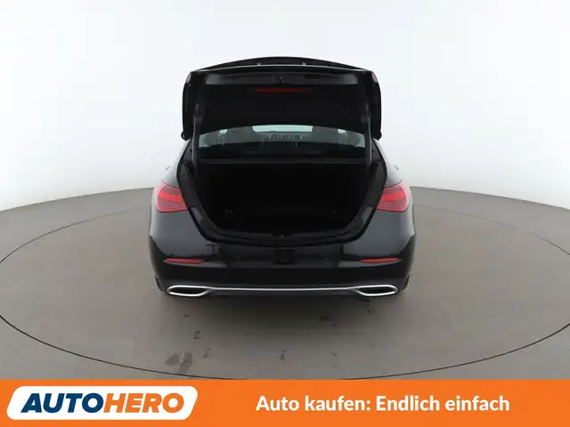 Mercedes-Benz C-Class view 16