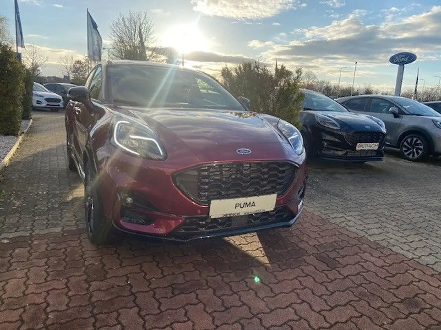 Ford Puma Vivid Ruby Edition 125 PS Autom. *18"|TWA* Rot - 1