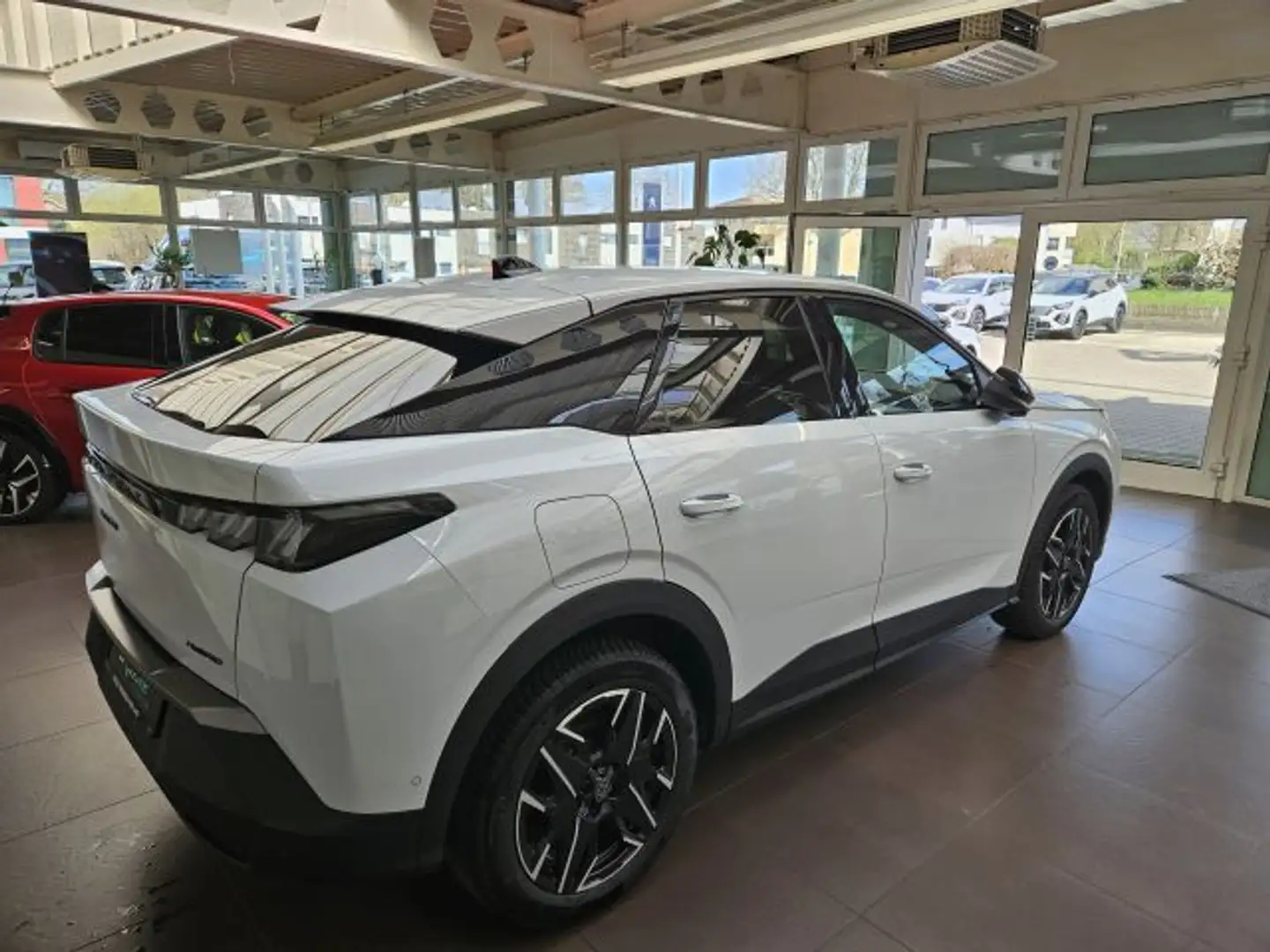 Peugeot 3008 Hybrid 136 e-DSC6 Allure Blanc - 2