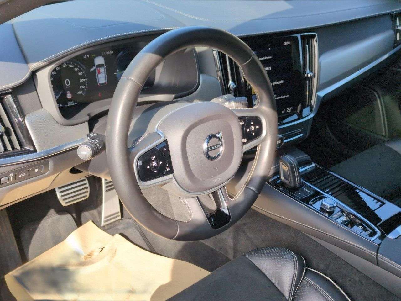 Volvo V90