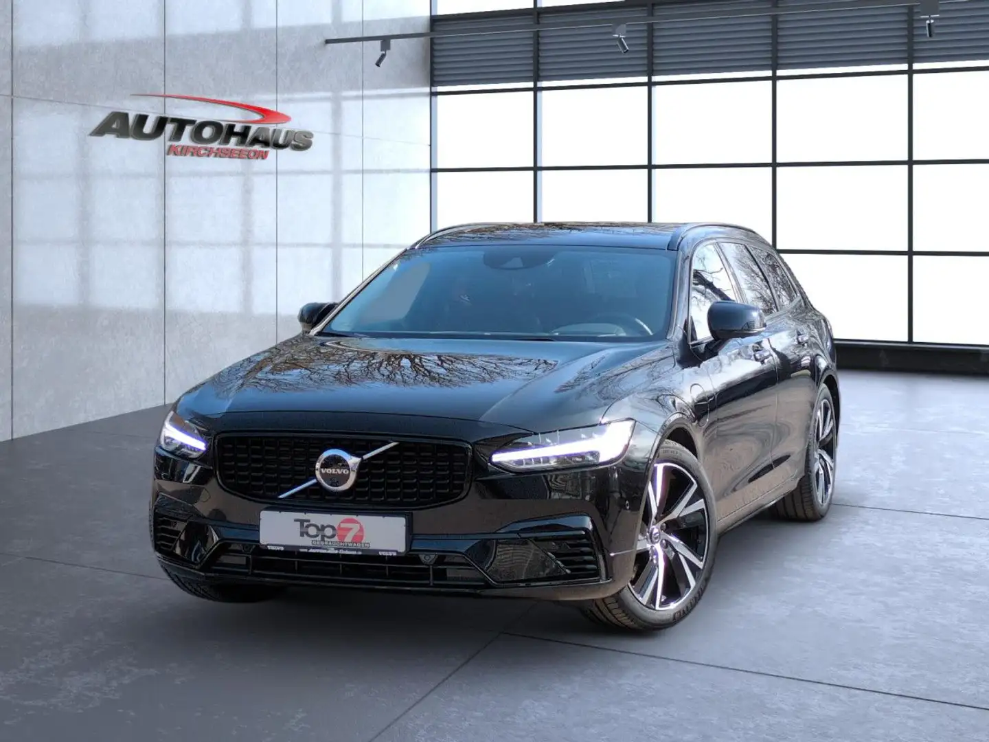 Volvo V90 T8 Recharge R-Design Plug-In Hybrid AWD Automa Schwarz - 2