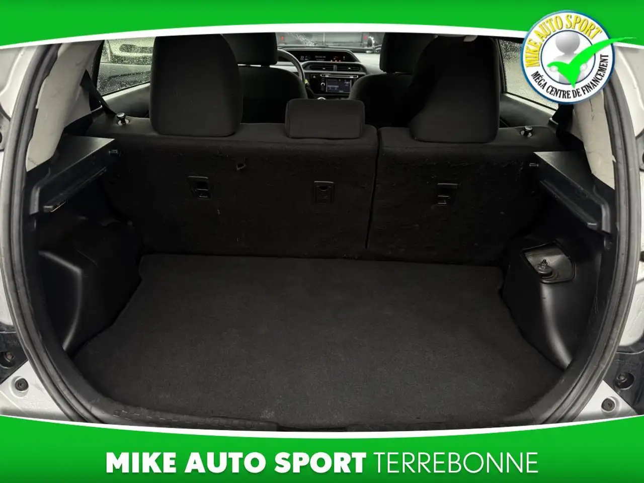 Toyota Prius c fotografie Toyota Prius c