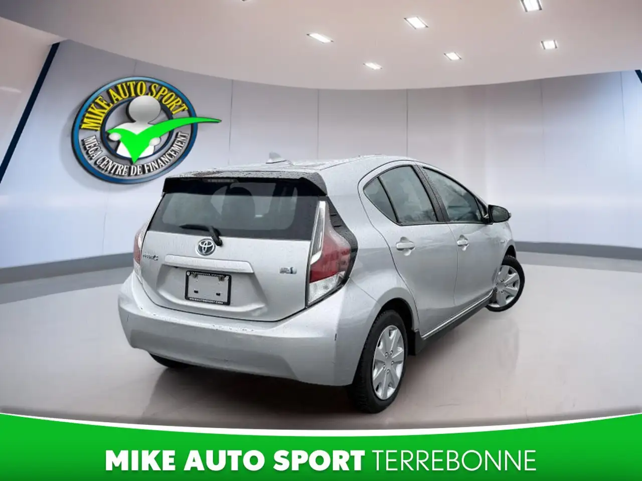 Toyota Prius c fotografie Toyota Prius c