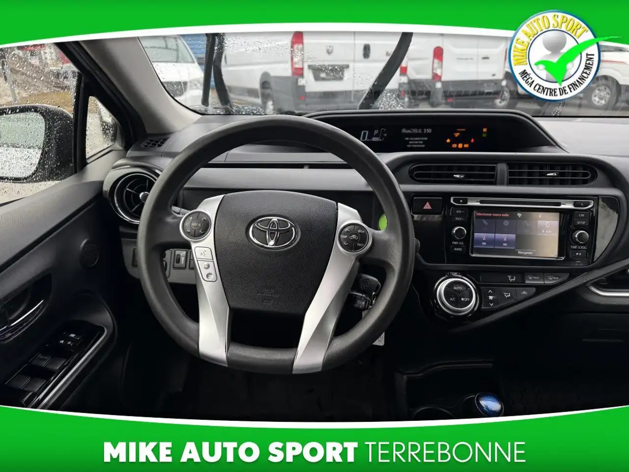 Toyota Prius c fotografie Toyota Prius c