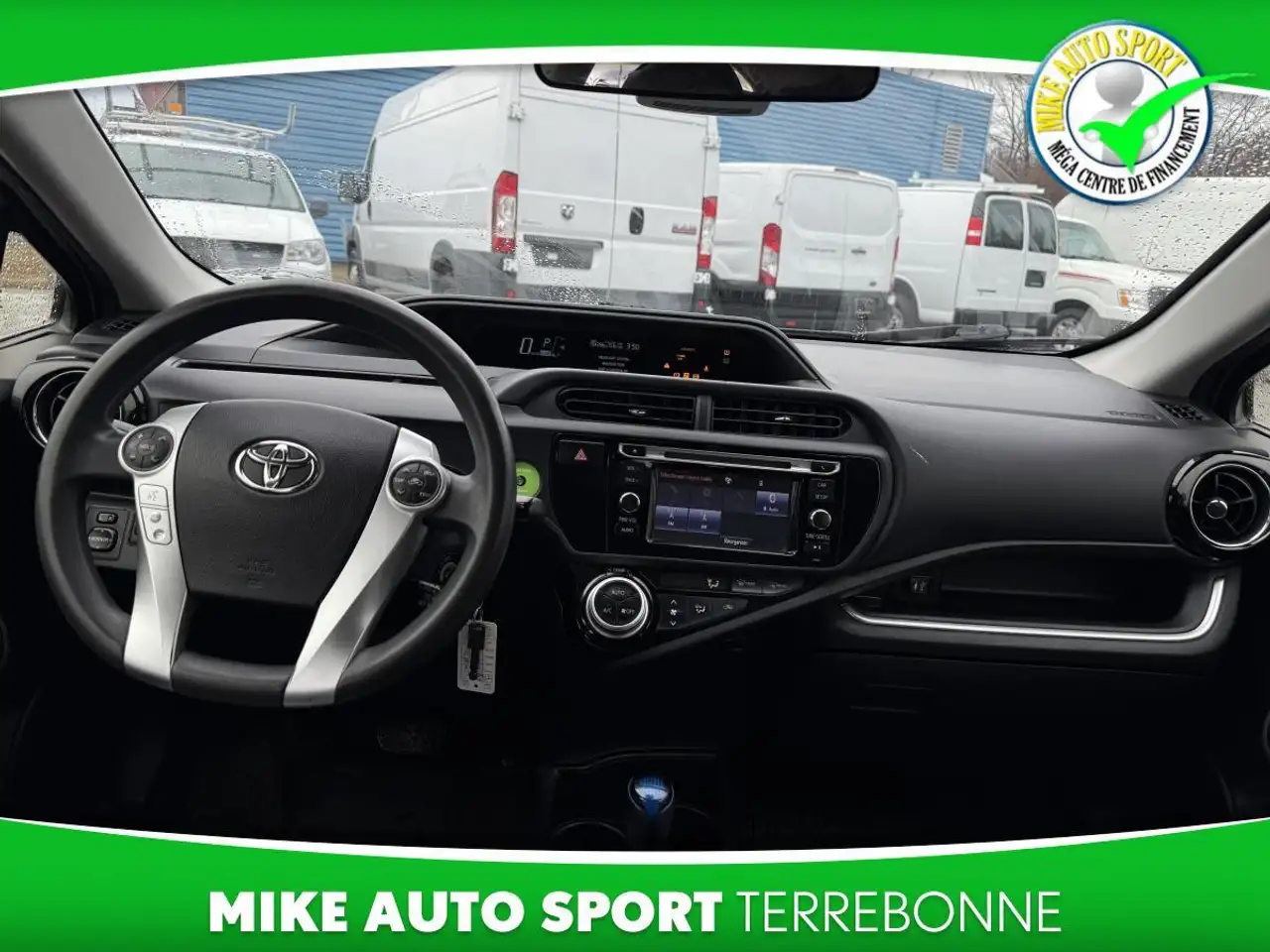 Toyota Prius c fotografie Toyota Prius c
