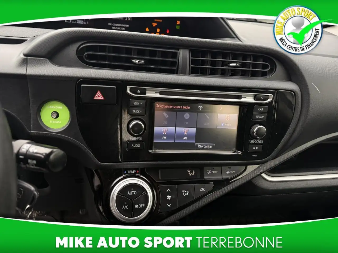 Toyota Prius c fotografie Toyota Prius c