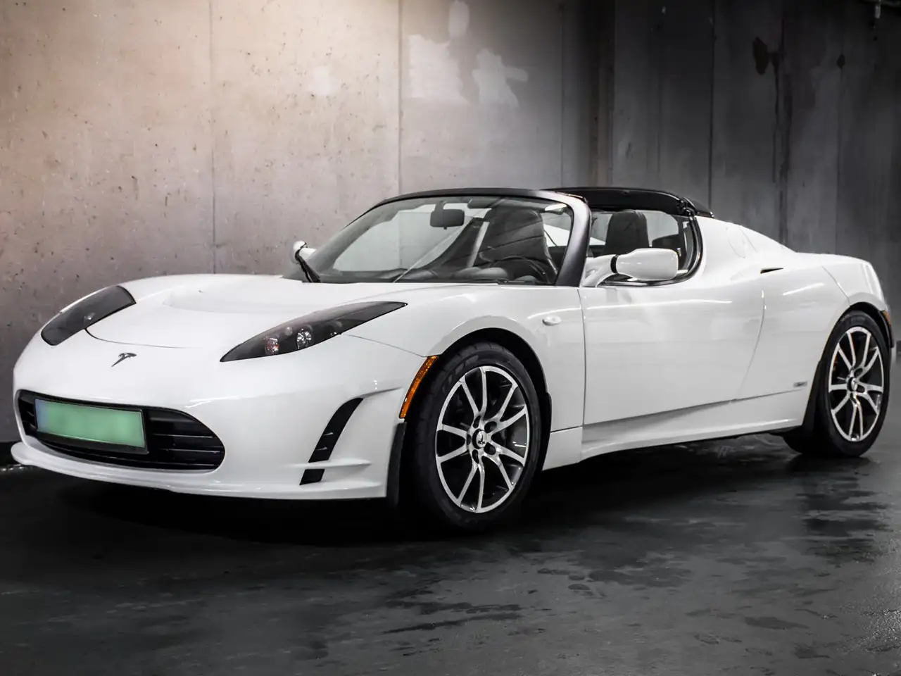 Tesla Roadster