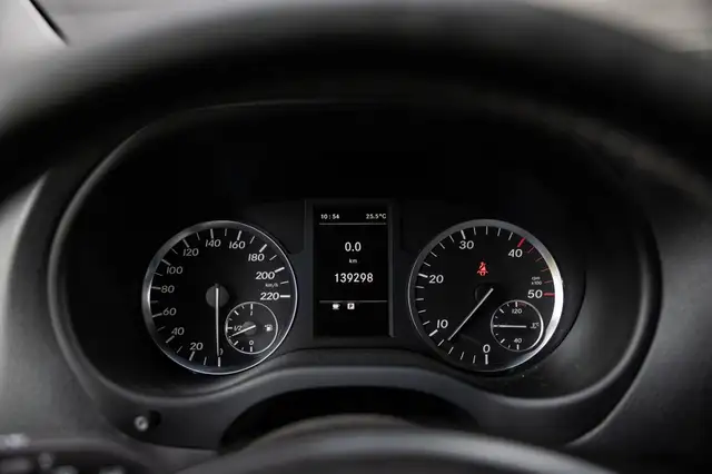 Mercedes-Benz Vito view 27