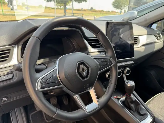 Renault Captur view 15