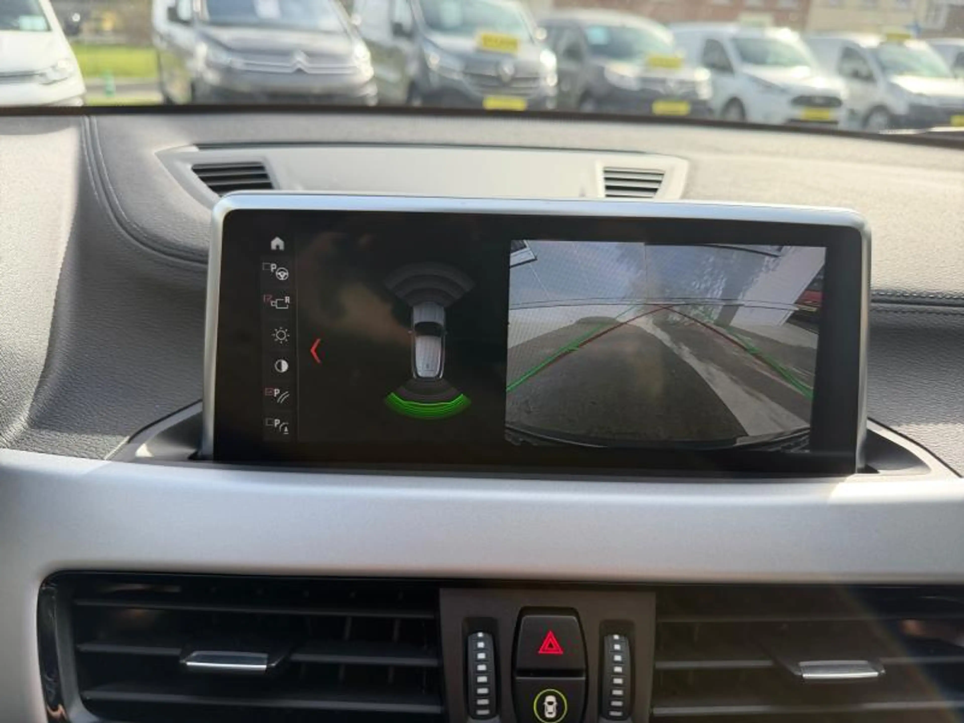 BMW X2 1.5D 115cv bleu 01/22 53347km Airco GPS Bluetooth — photo 9
