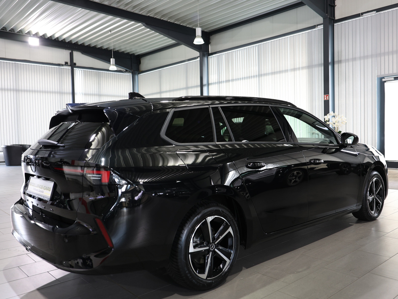 Opel Astra L ST 1.2 T GS-SPORT TECH BLACK / PANORAMA — photo 10