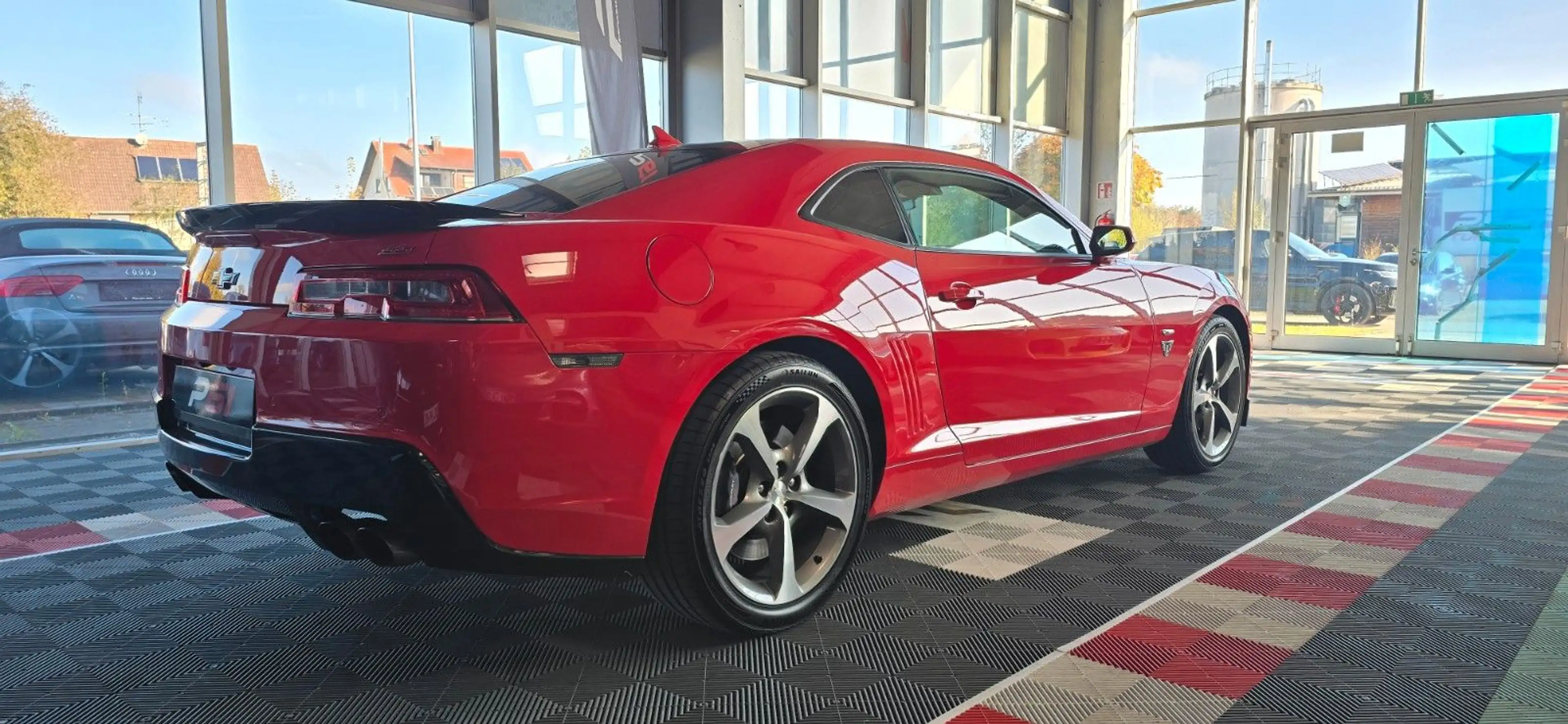 Chevrolet Camaro SS — photo 3