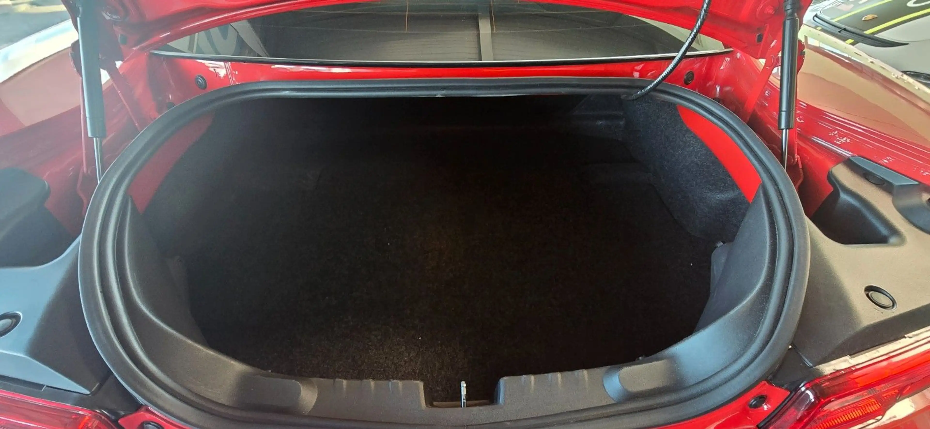 Chevrolet Camaro SS — photo 12