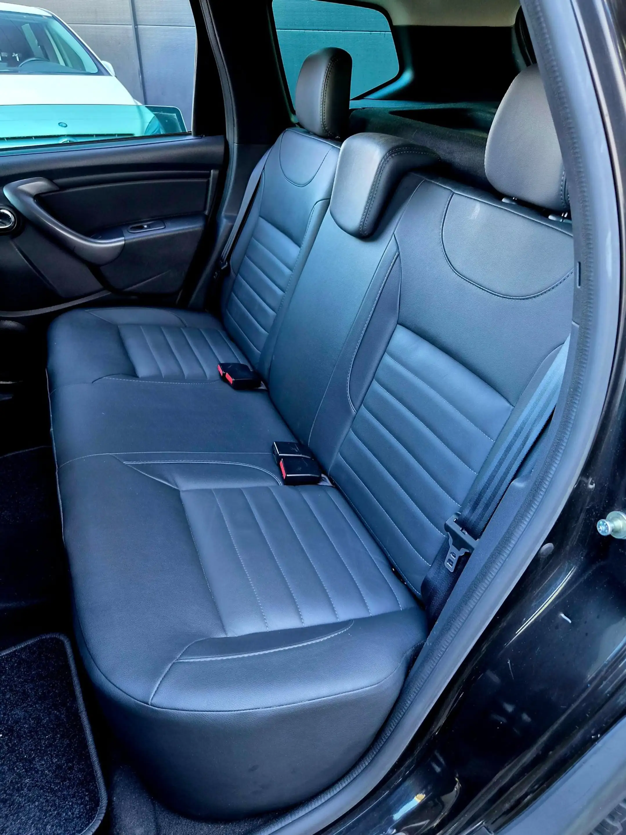 Dacia Duster 1.2 TCe 125PK 4x2 Prestige + NAP|OH historie|Trekh — photo 6