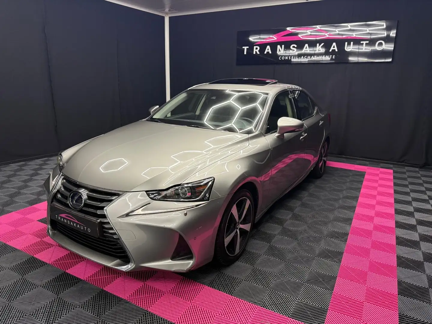 Lexus IS 300 IS 300h 2.5i F Sport Line/GARANTIE 10 ANS LEXUS Silber - 2