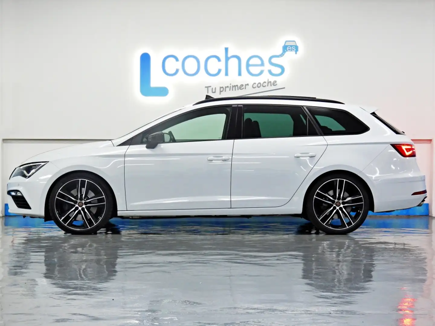 SEAT Leon ST 2.0 TSI S&S Cupra DSG7 290 Blanc - 1