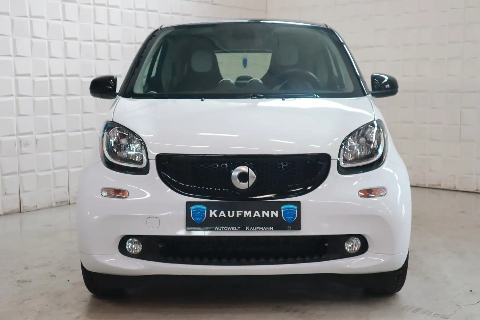 smart forTwo coupe Passion Klimaautomat SHZ PDC Pano. Weiß - 2