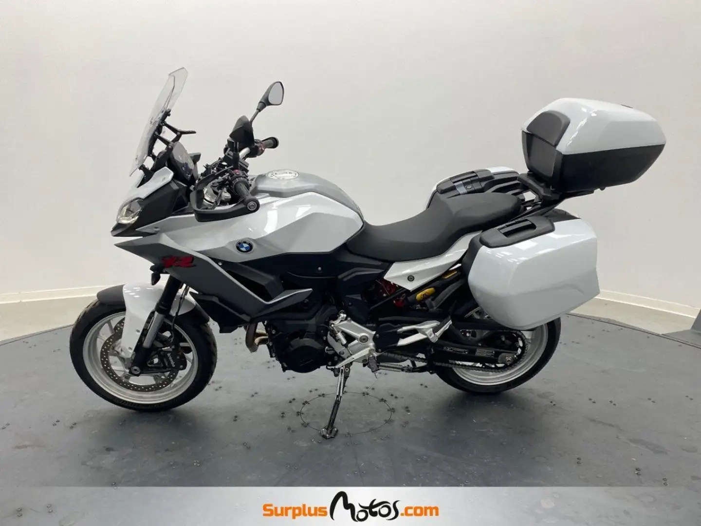 BMW F 900 XR A2 Wit - 2