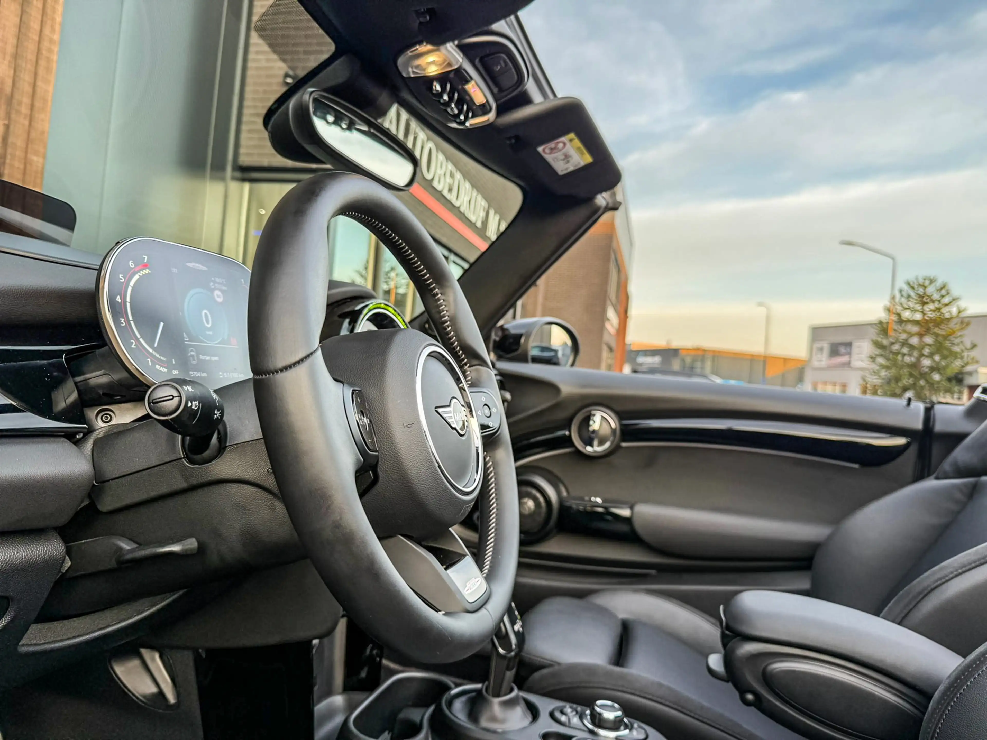 MINI John Cooper Works Cabrio 2.0 JCW Pack F1 aut 231pk Rooftop grey/Camera/18"J — photo 6