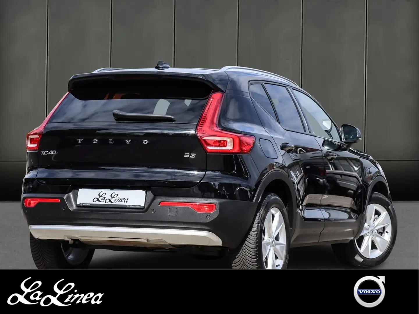 Volvo XC40 B3 (B) Core #AHK/Sitzh./PDC/RFK/Automatik/Navi Schwarz - 2