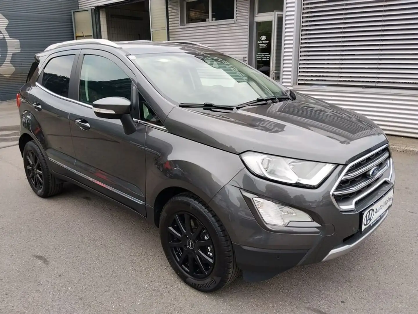 Ford EcoSport Titanium Grau - 2
