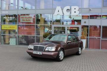 E420 W124 V8 Nutria met. / Leder beige BRD