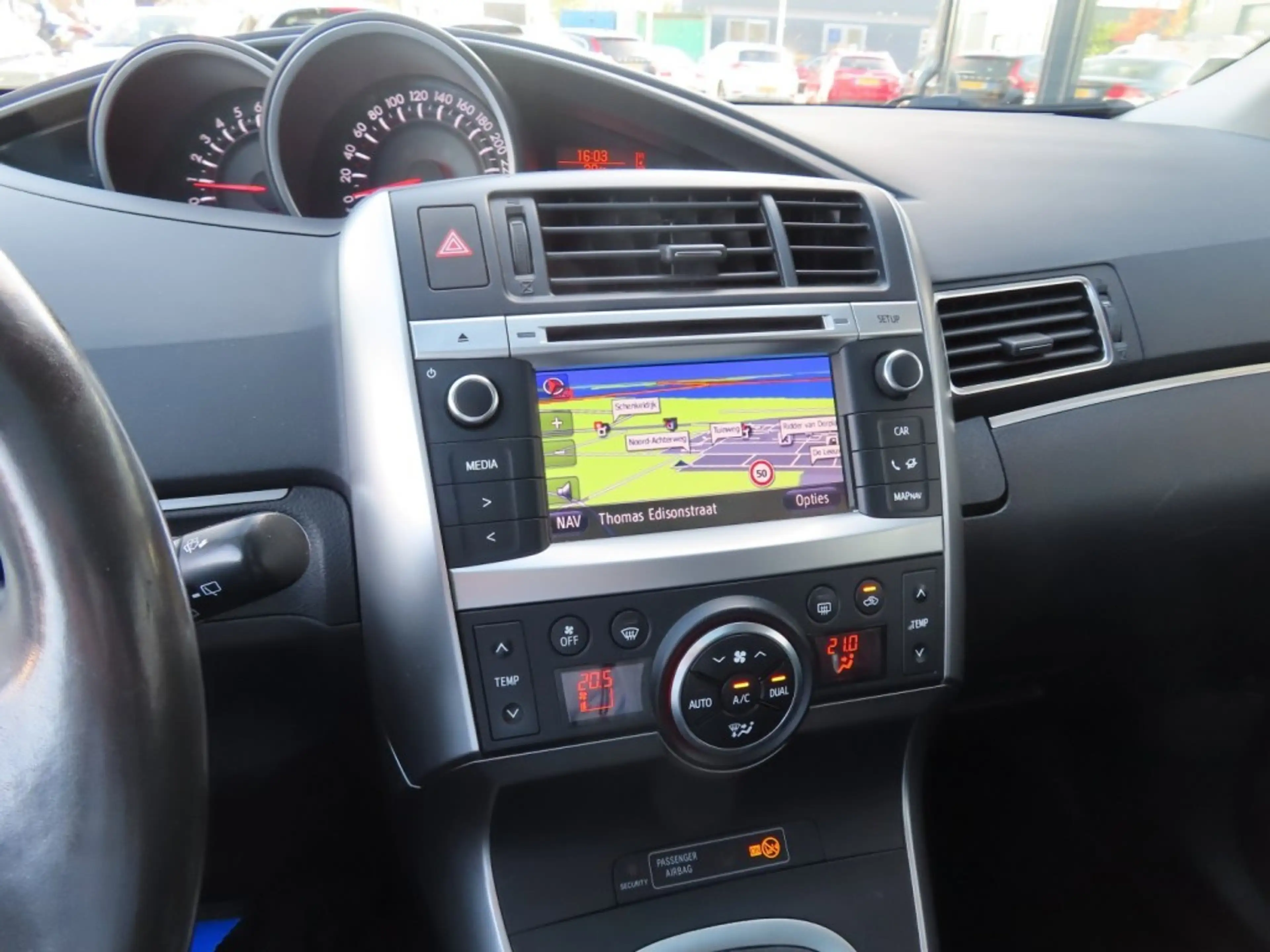 Toyota Verso 1.6 VVT-i Business Ecc Navi Leder Pano Trekhaak 20 — photo 31