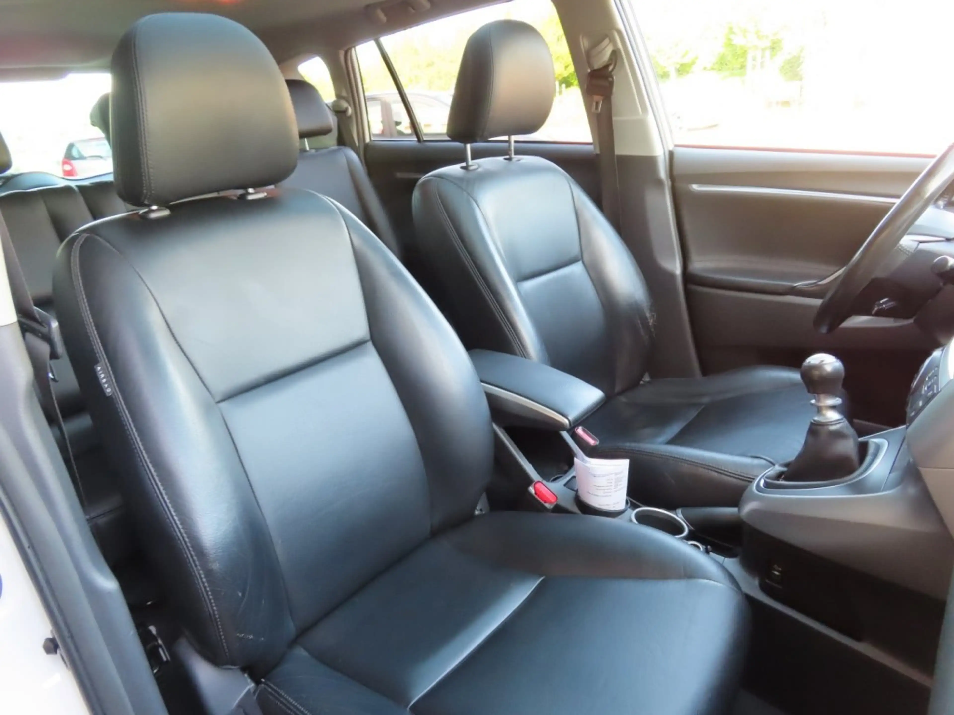 Toyota Verso 1.6 VVT-i Business Ecc Navi Leder Pano Trekhaak 20 — photo 38