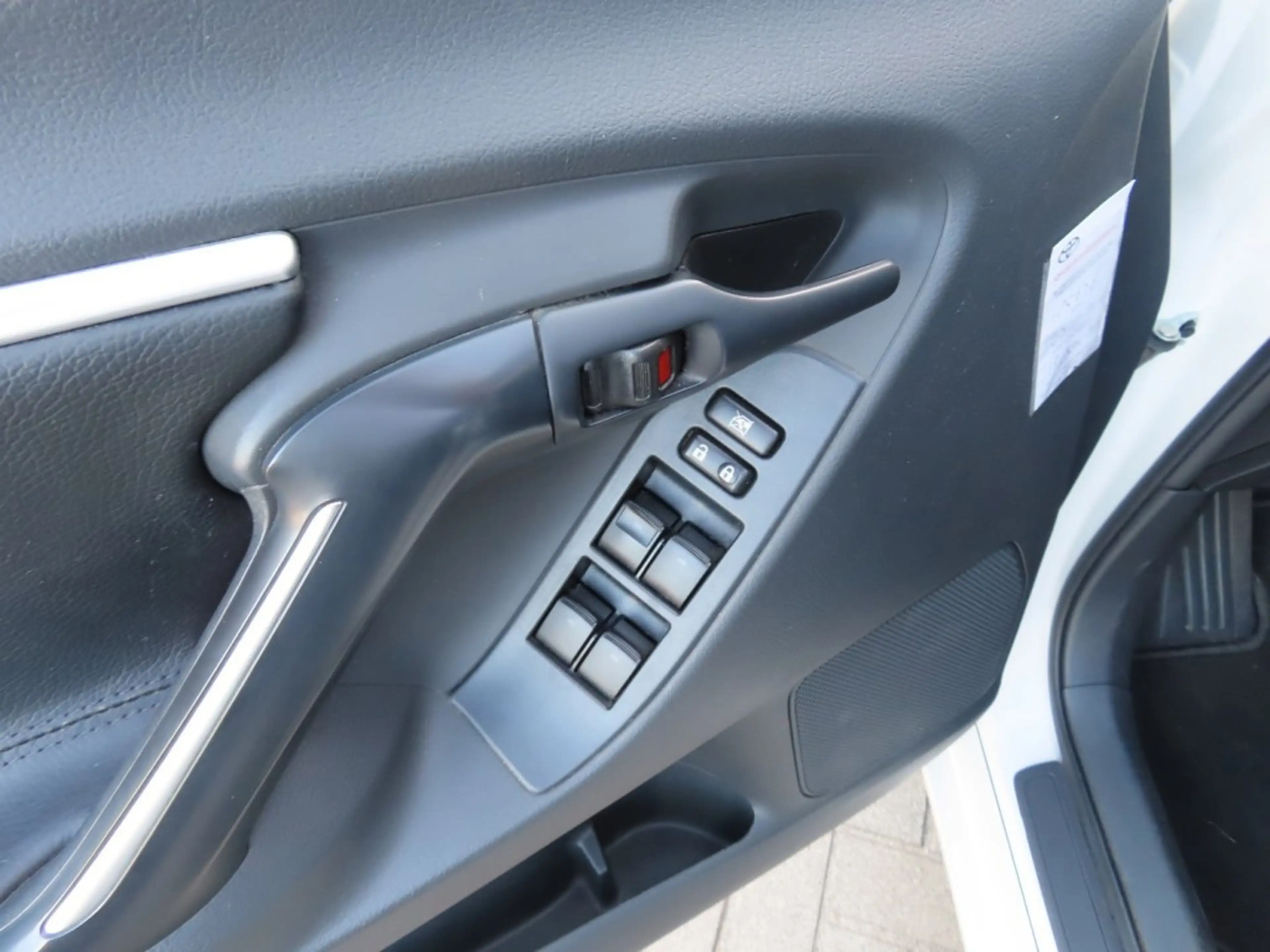 Toyota Verso 1.6 VVT-i Business Ecc Navi Leder Pano Trekhaak 20 — photo 18