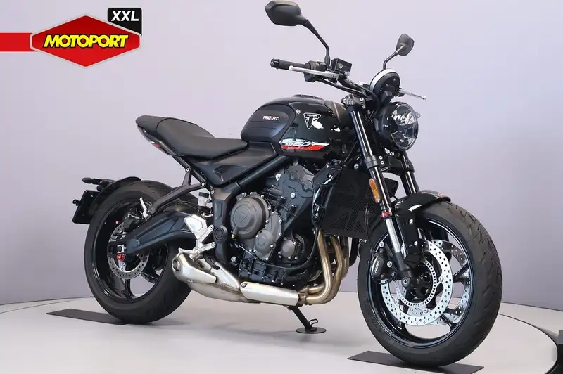 Triumph Trident 660 - foto 2