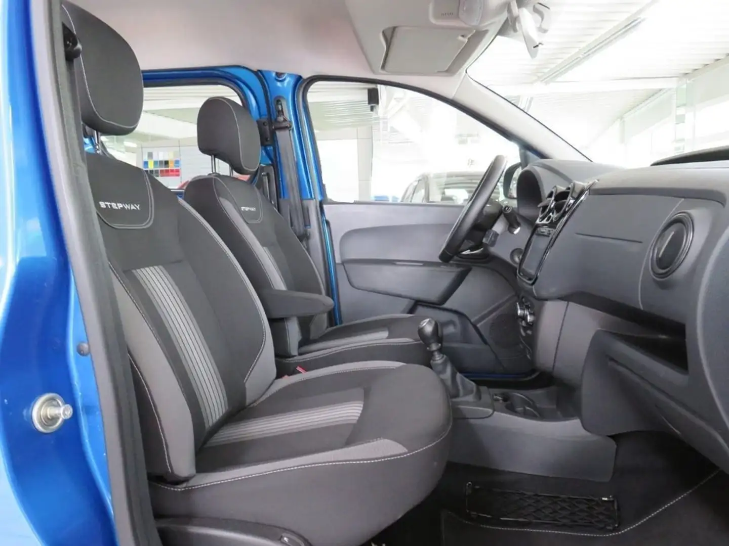 Dacia Dokker Stepway 1.5 Blue dCi 8V 95CV Bleu - 2