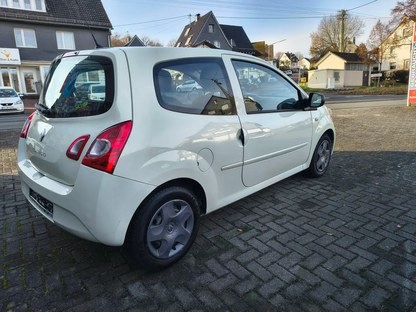 Renault Twingo Expression Weiß - 2