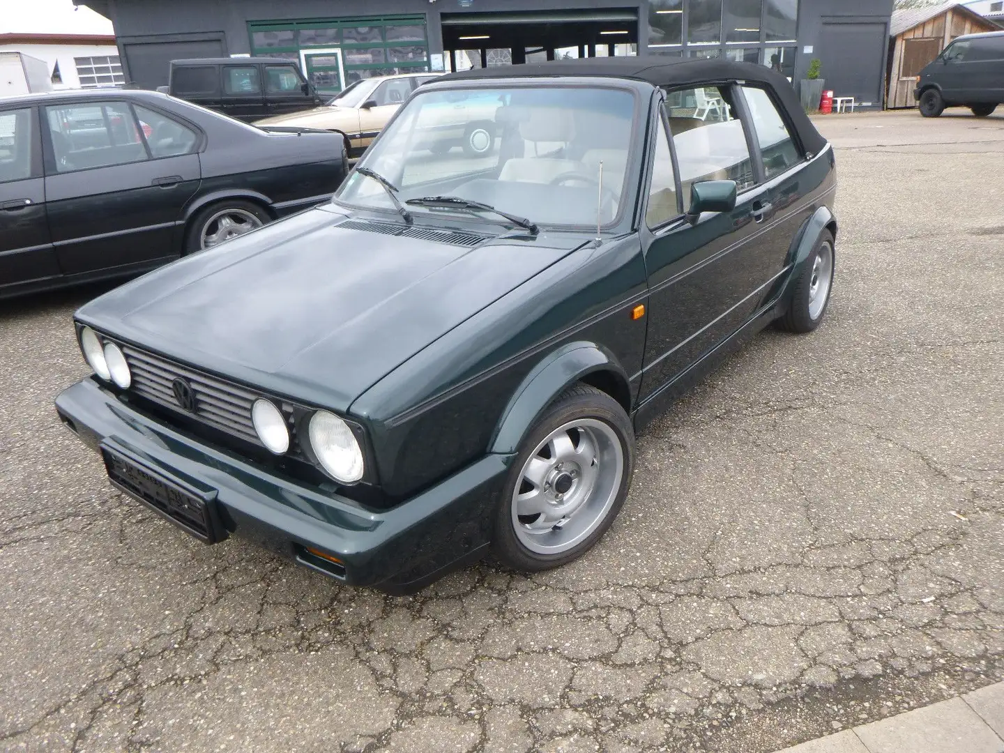 Volkswagen Golf 1 CABRIO 1.8"Classic Line" LEDER el VERD. H Grün - 1