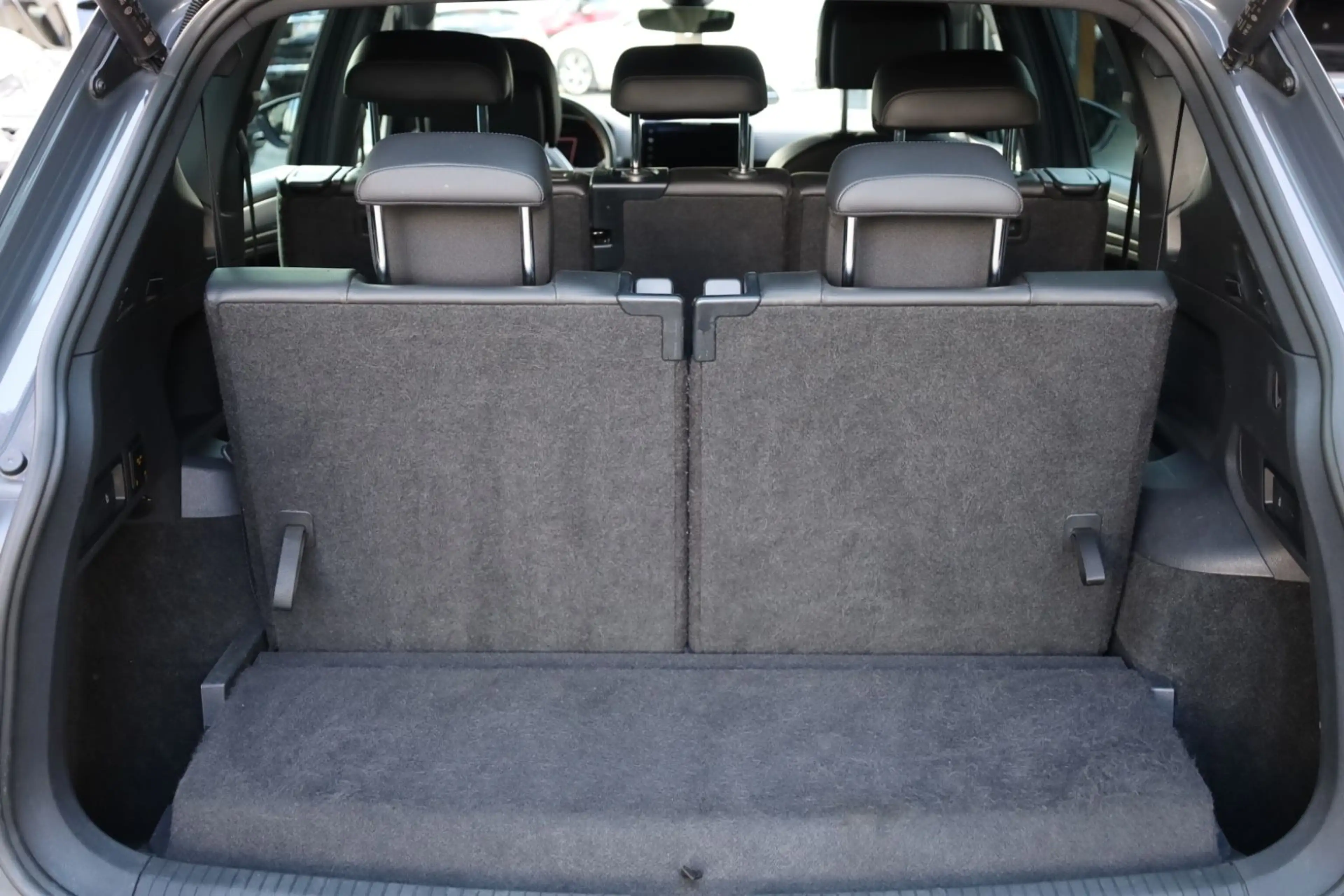 SEAT Tarraco 2.0 TDI FR 4Drive/BEATS/AHK/PANO/7-SITZE — photo 14