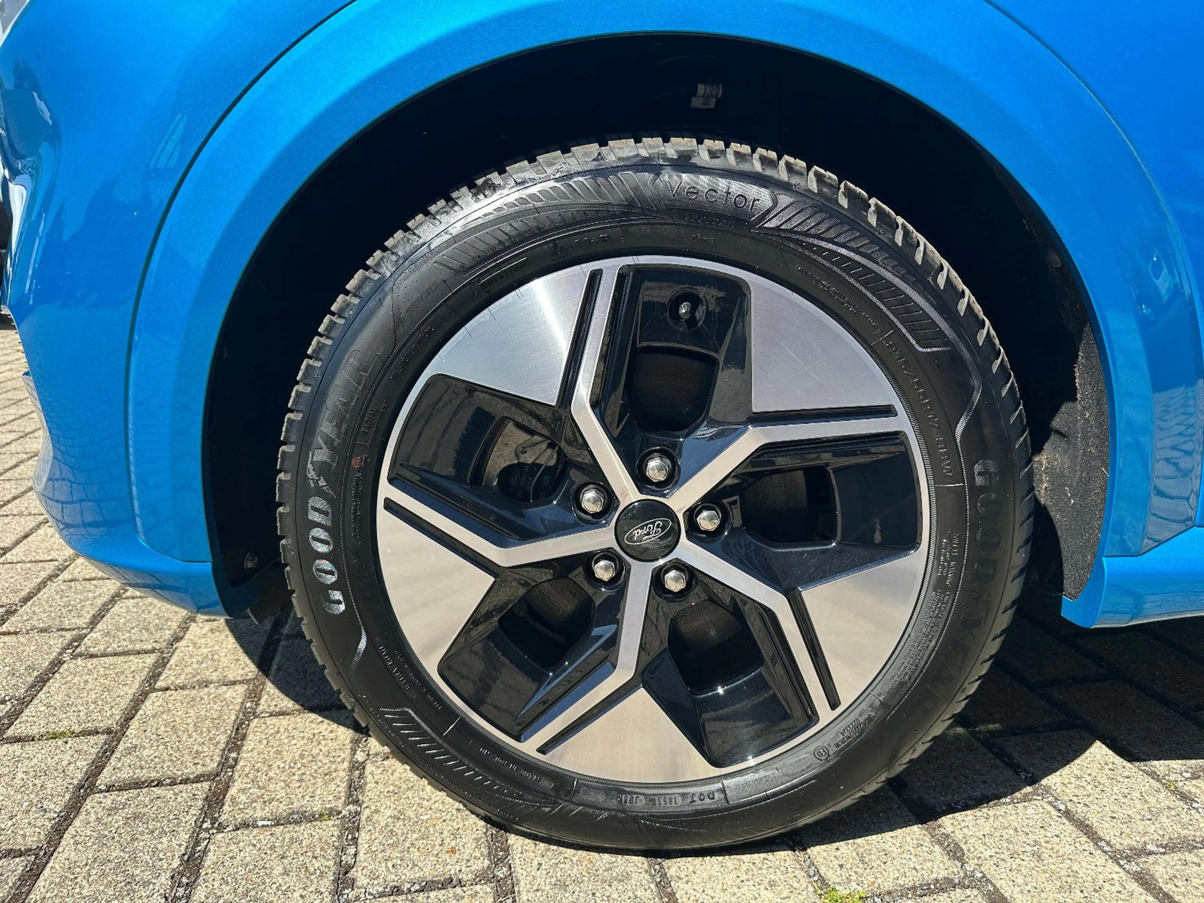 Ford Puma Gen-E 124 kW Premium Winter-Pak 360 KAMERA — photo 10