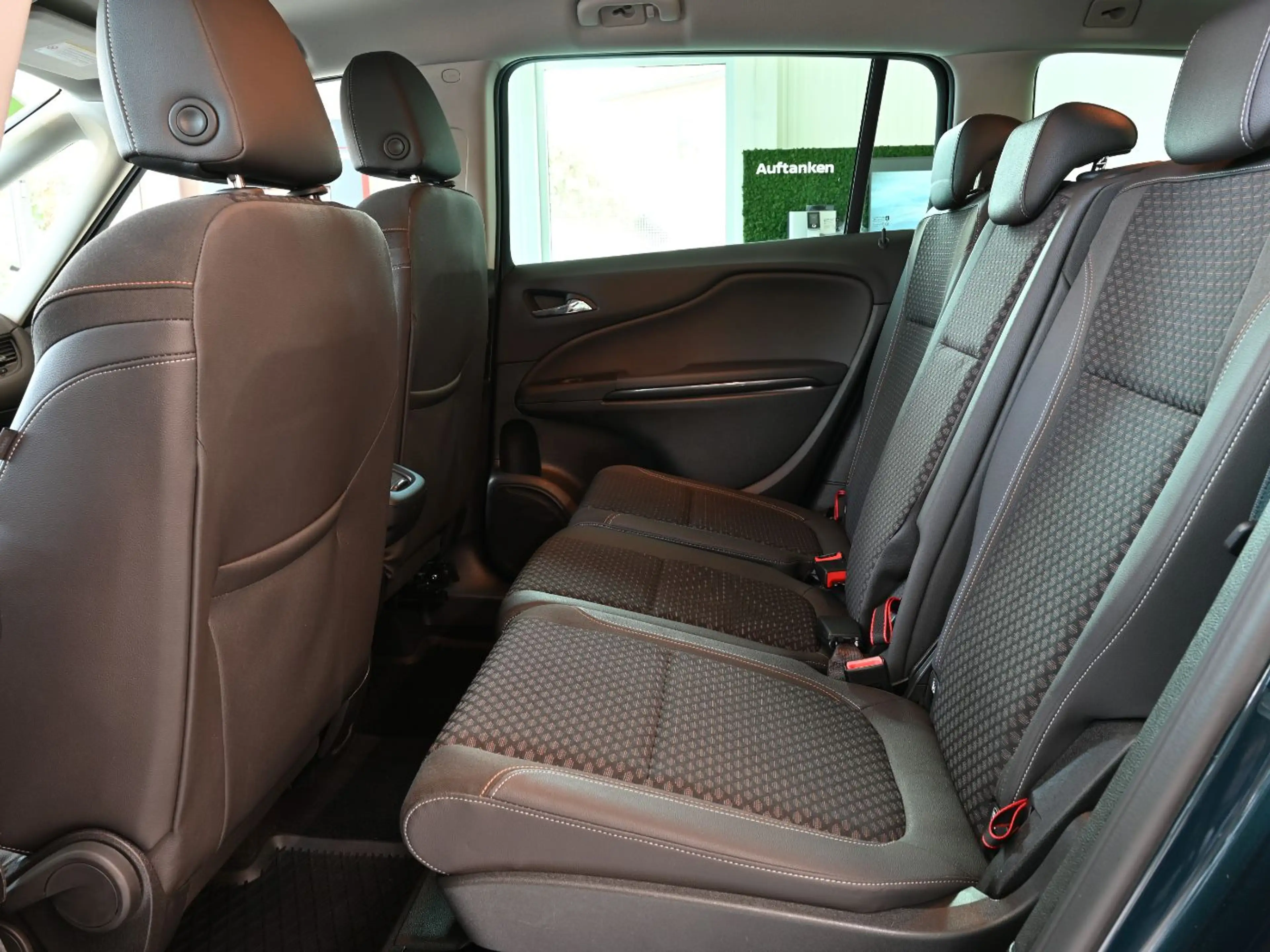 Opel Zafira C 1.4 Turbo Innovation LED+Fernlichtass. — photo 17