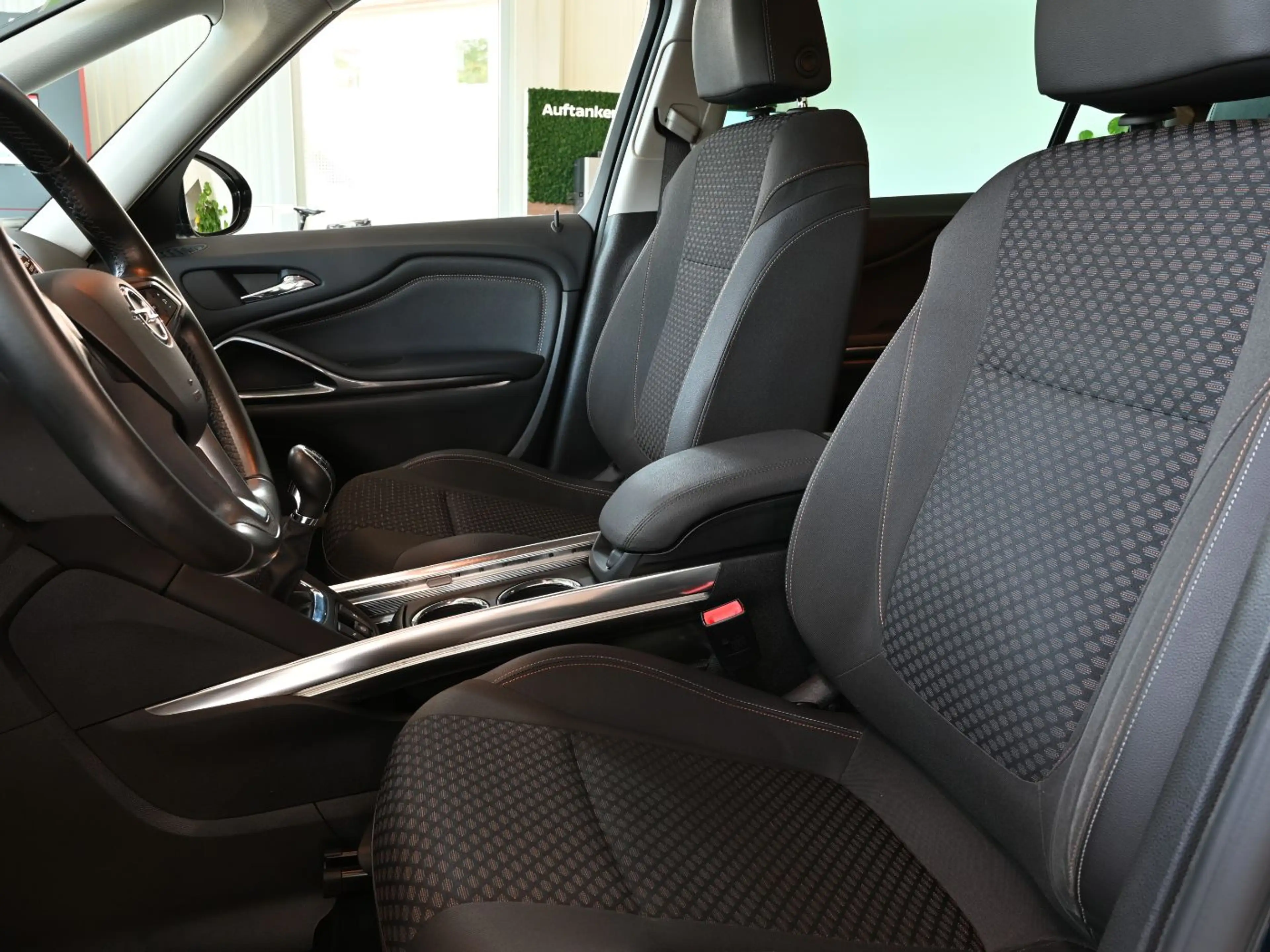 Opel Zafira C 1.4 Turbo Innovation LED+Fernlichtass. — photo 16