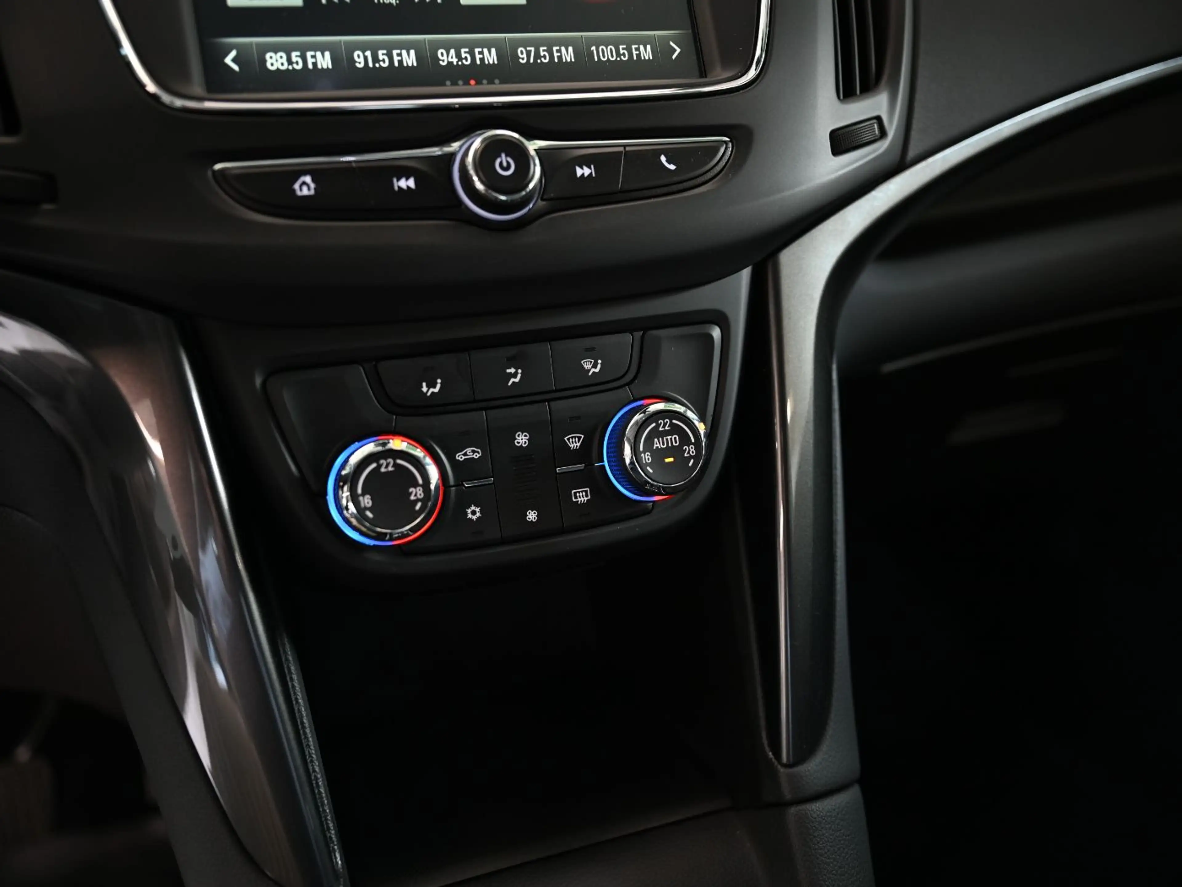 Opel Zafira C 1.4 Turbo Innovation LED+Fernlichtass. — photo 19
