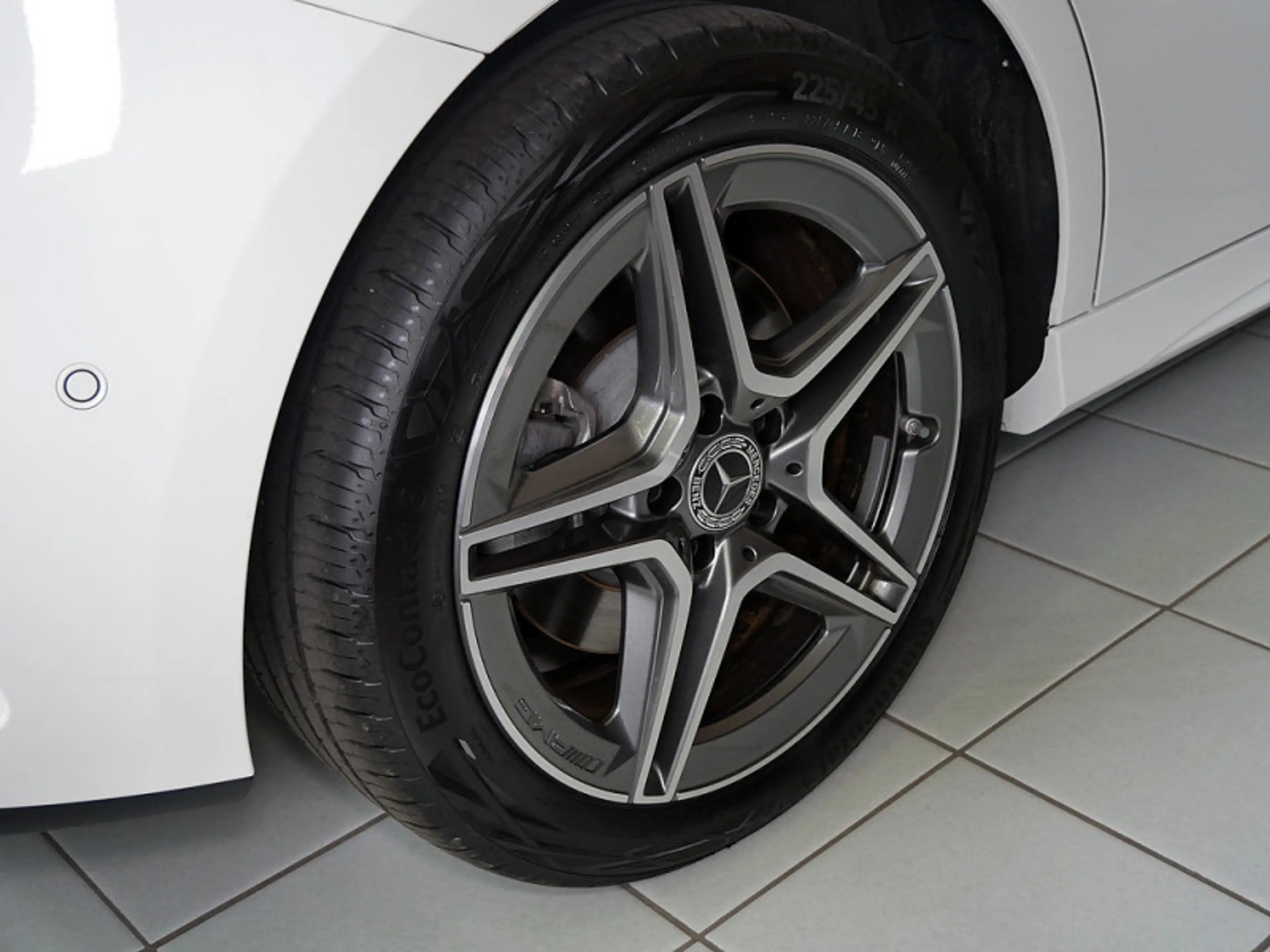 Mercedes-Benz A 250 e , AMG 360 DISTR KAMERA PANO SPUR STANDH — photo 10
