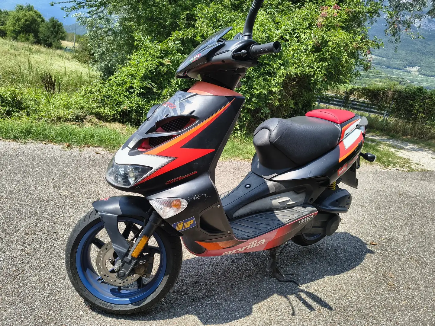 Aprilia SR 50 Zwart - 1