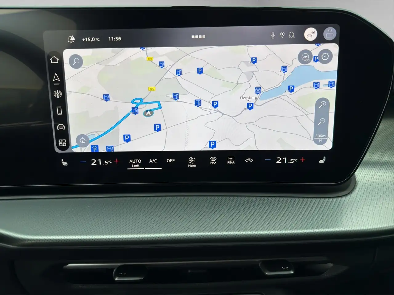 Audi Q3 SUV TFSI S tronic+PANO+LED+S LINE 11