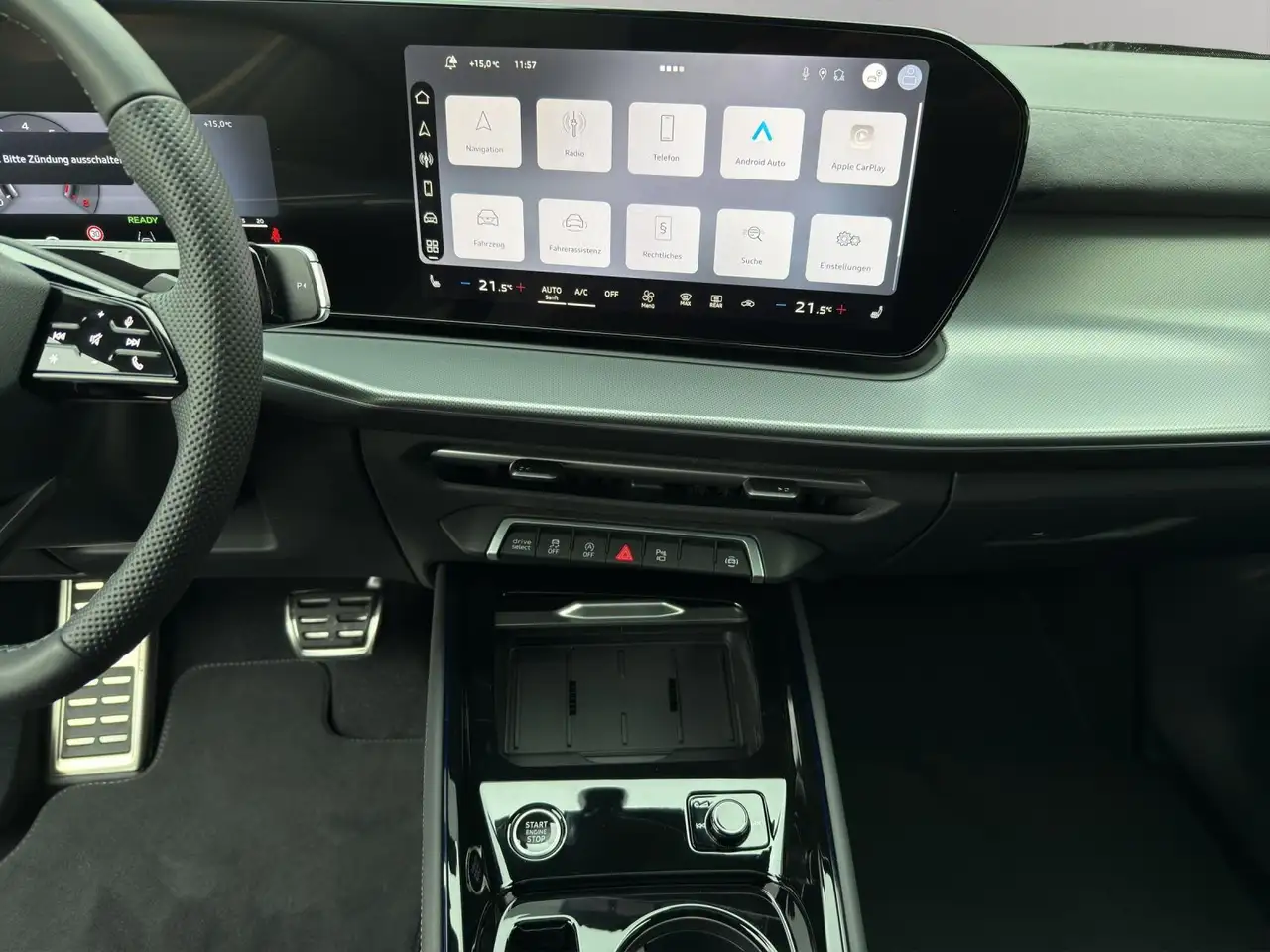 Audi Q3 SUV TFSI S tronic+PANO+LED+S LINE 12