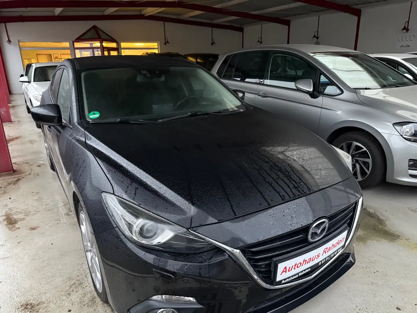 Mazda 3 3 SKYACTIV-D 150 Automatik Center-Line Schwarz - 1
