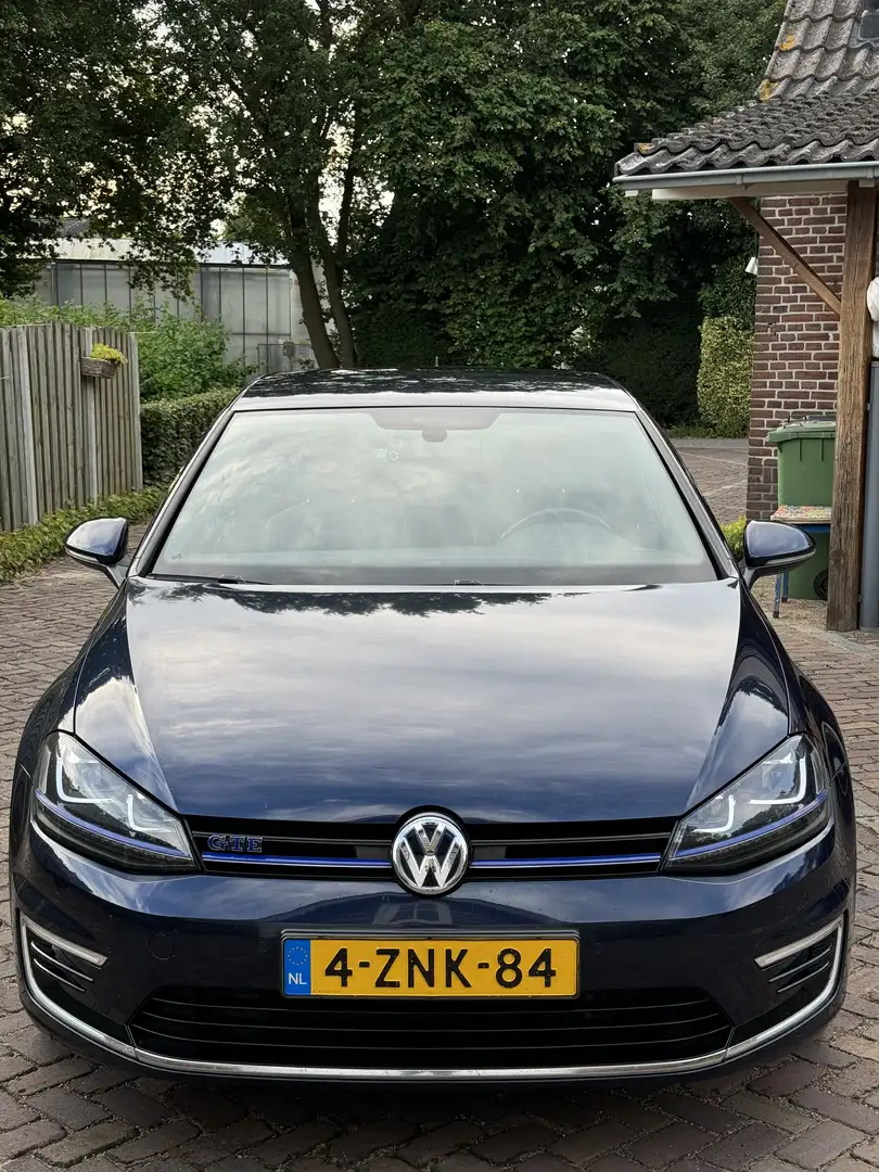 Volkswagen Golf Volkswagen Golf GTE 2015 | 280pk! | Org NL | DSG Blauw - 1