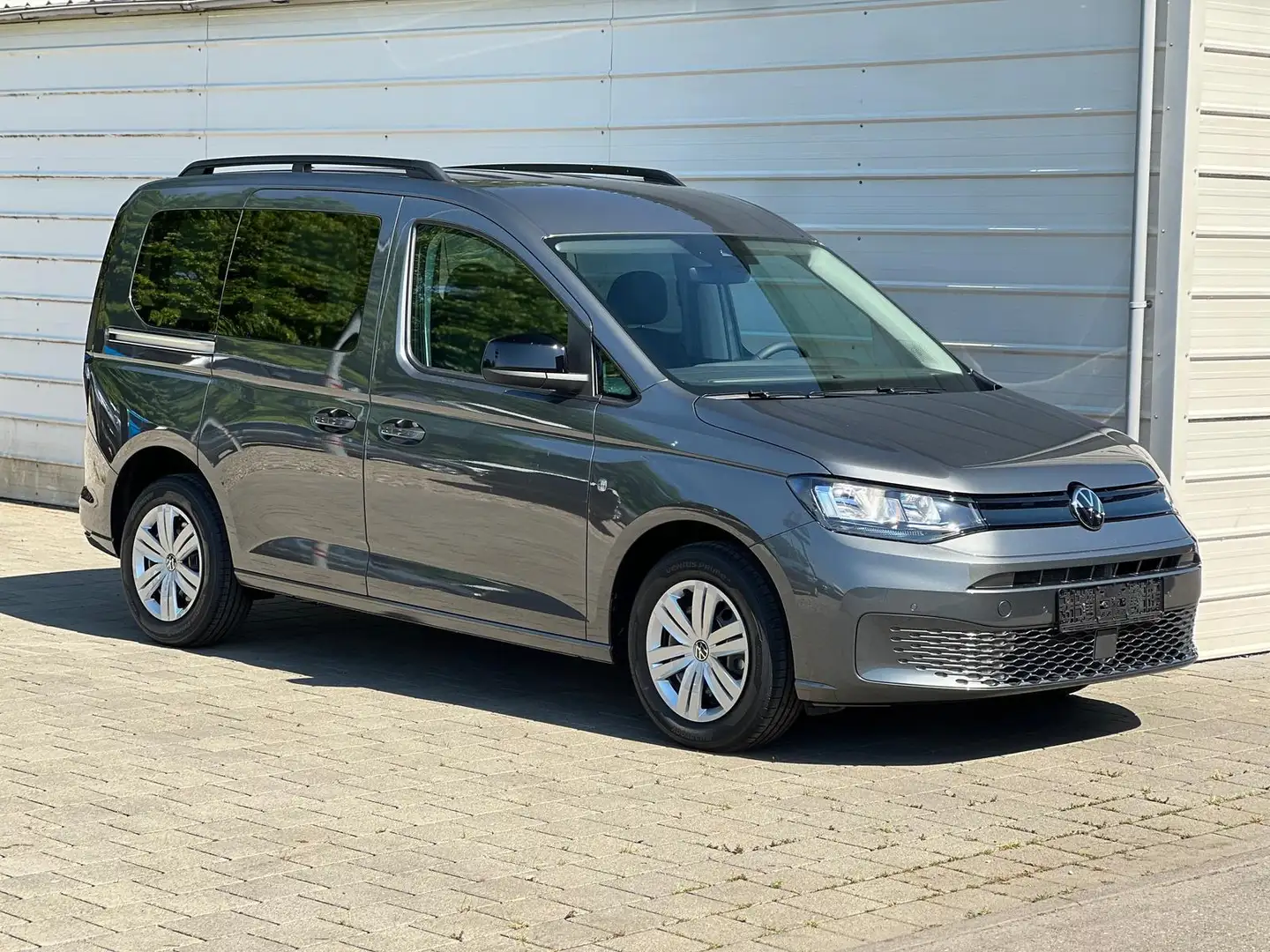 Volkswagen Caddy DRIVE 1.5 TSI eHybrid *AHK*SHZ*KAMERA*PDC 85 kW... Grigio - 1