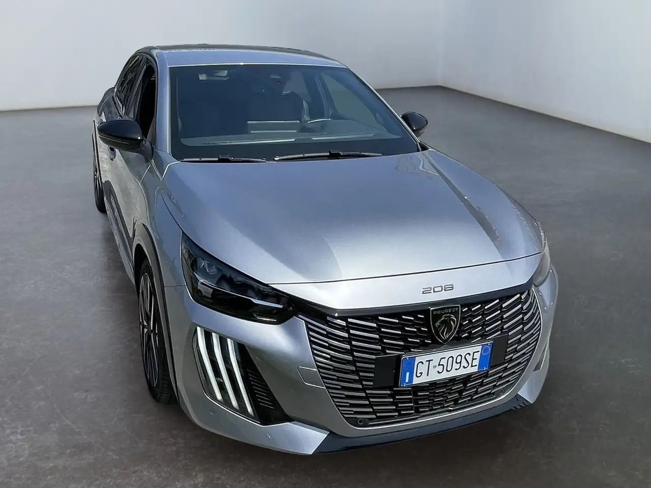 Peugeot 208 PureTech 100 5 porte GT 4