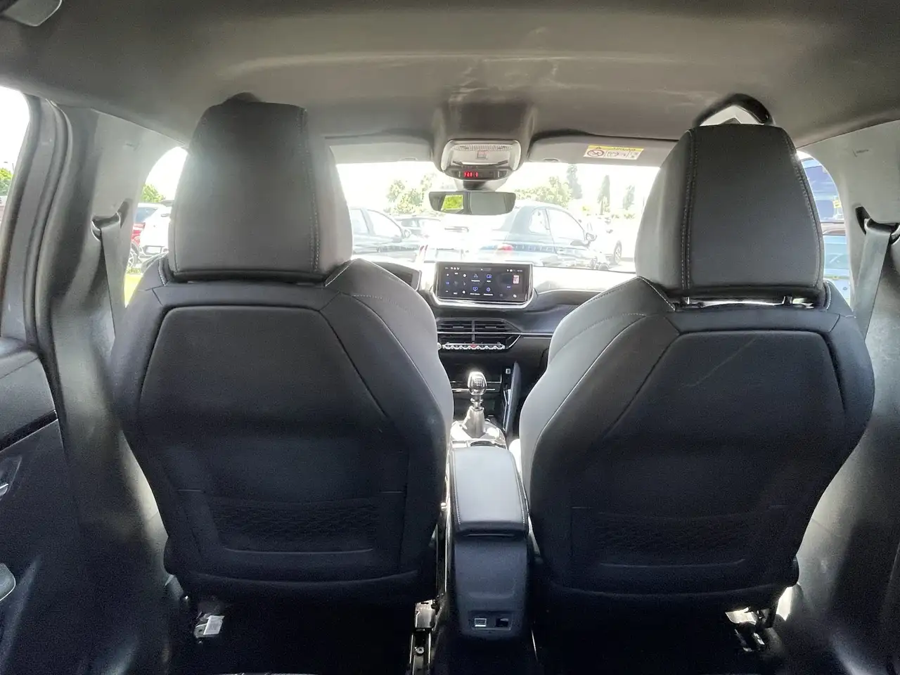 Peugeot 208 PureTech 100 5 porte GT 18