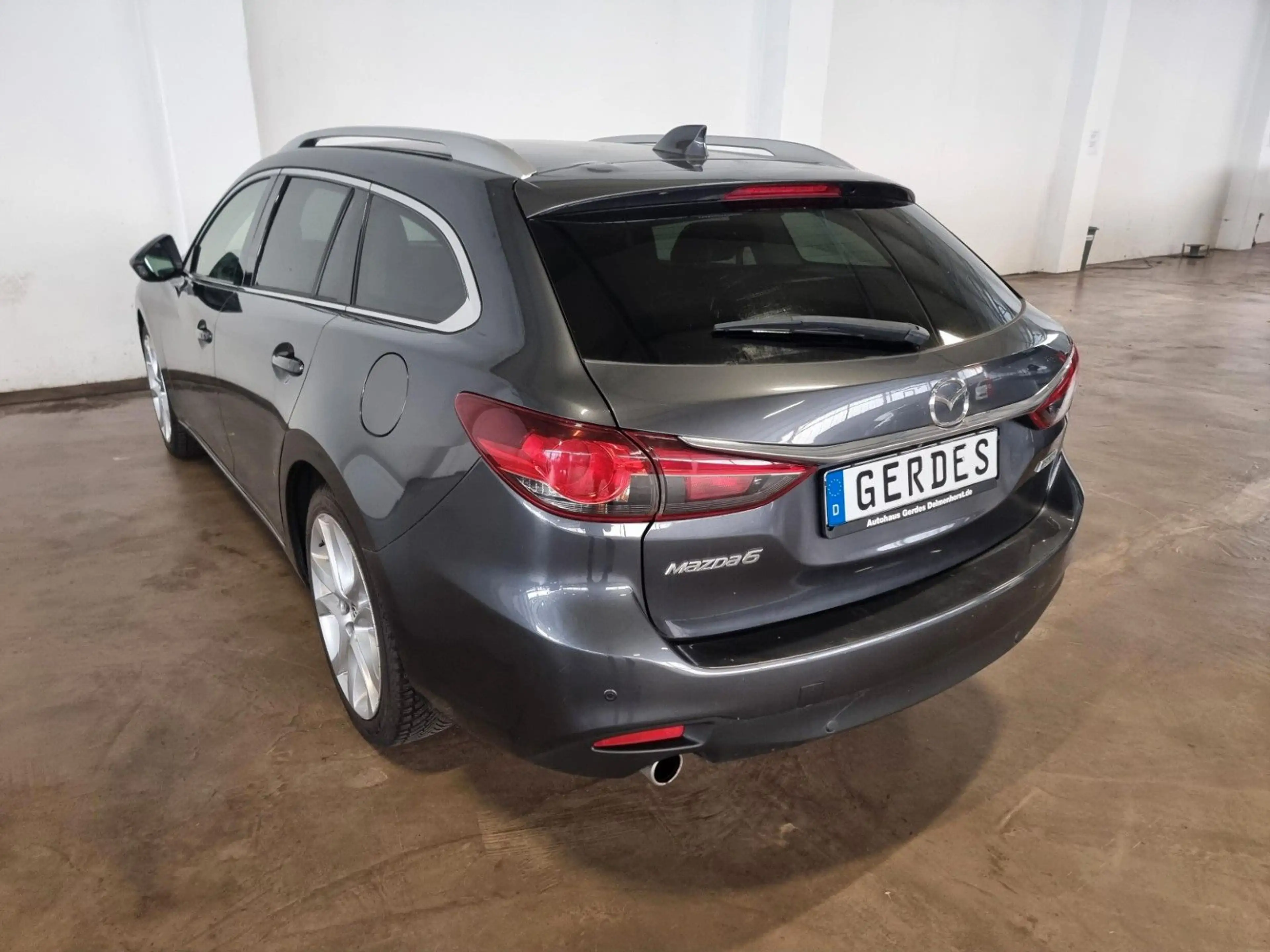 Mazda 6 Kombi Sports-Line 2.2 "Navi,Klima,Sitzheizung" — photo 5
