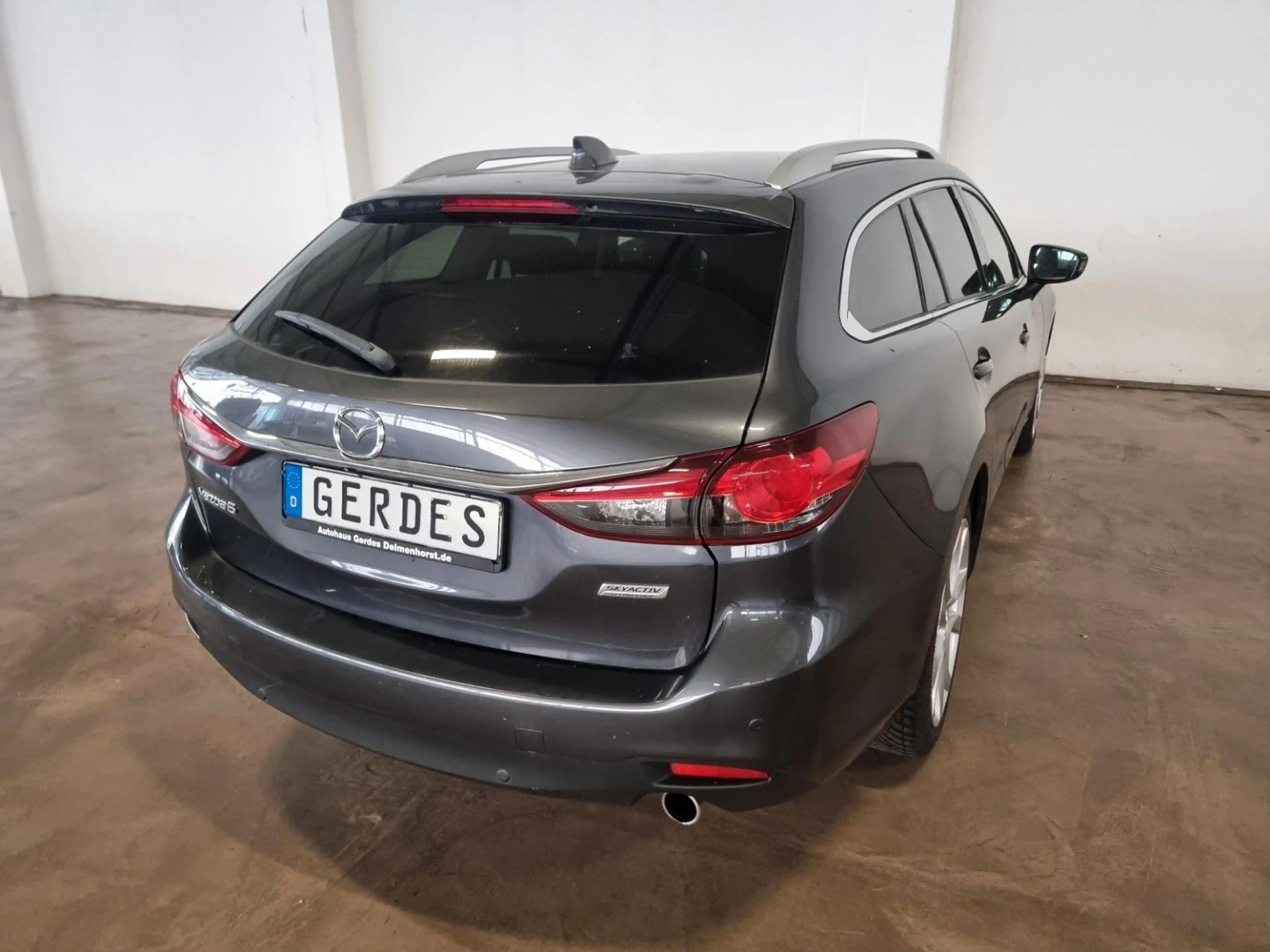 Mazda 6 Kombi Sports-Line 2.2 "Navi,Klima,Sitzheizung" — photo 7