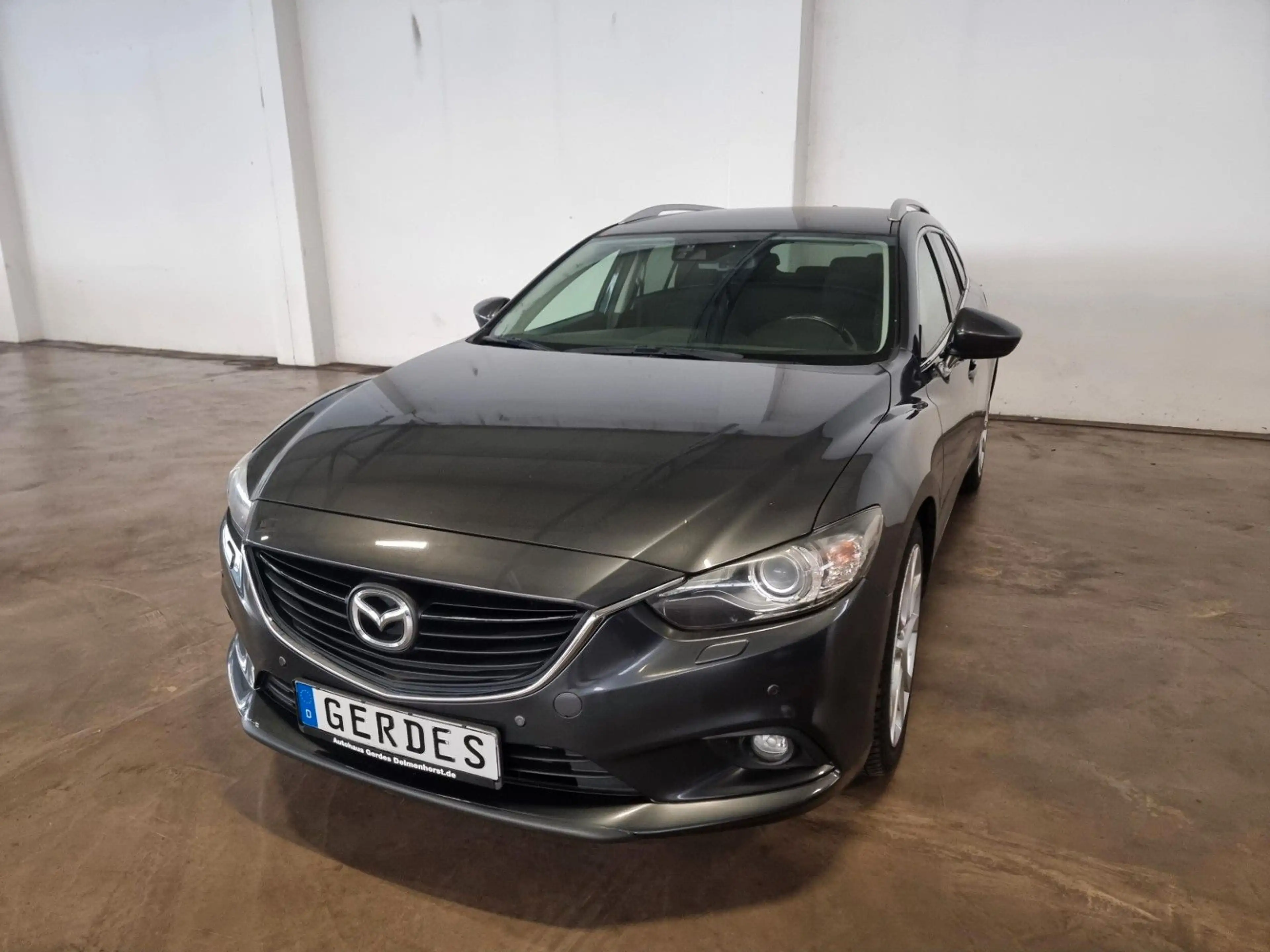 Mazda 6 Kombi Sports-Line 2.2 "Navi,Klima,Sitzheizung" — photo 3